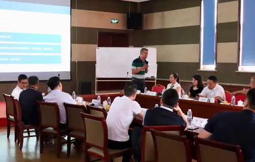 大連拓海文化發(fā)展 智庫咨詢聯(lián)動(dòng)高校，賦能區(qū)域經(jīng)濟(jì)新篇章